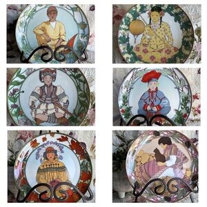 UNICEF Heinrich Collector Plates lot of 6. Excellent condition.